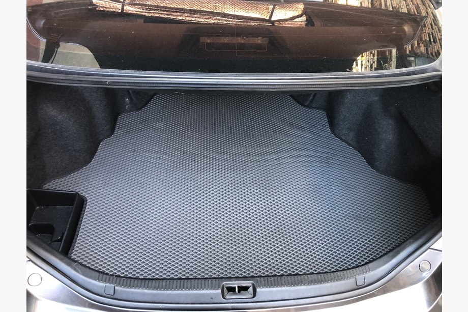 Toyota Camry 2006–2011 Bagagerumsmåtte (EVA, sort) Image