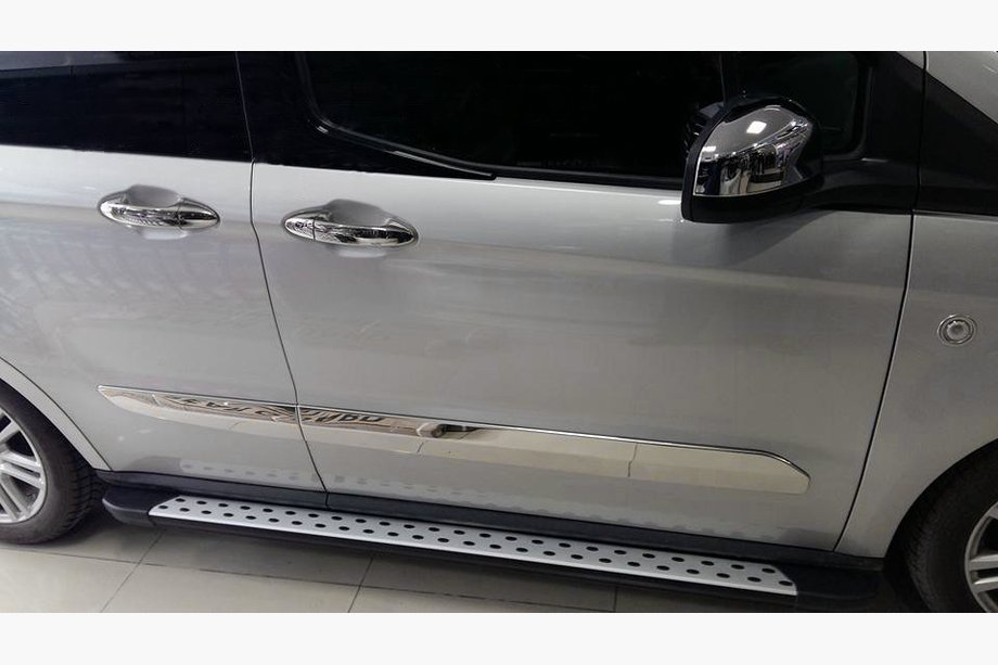 Ford Courier 2014–2023 Sidetrin DotLine (2 stk., aluminium) Image
