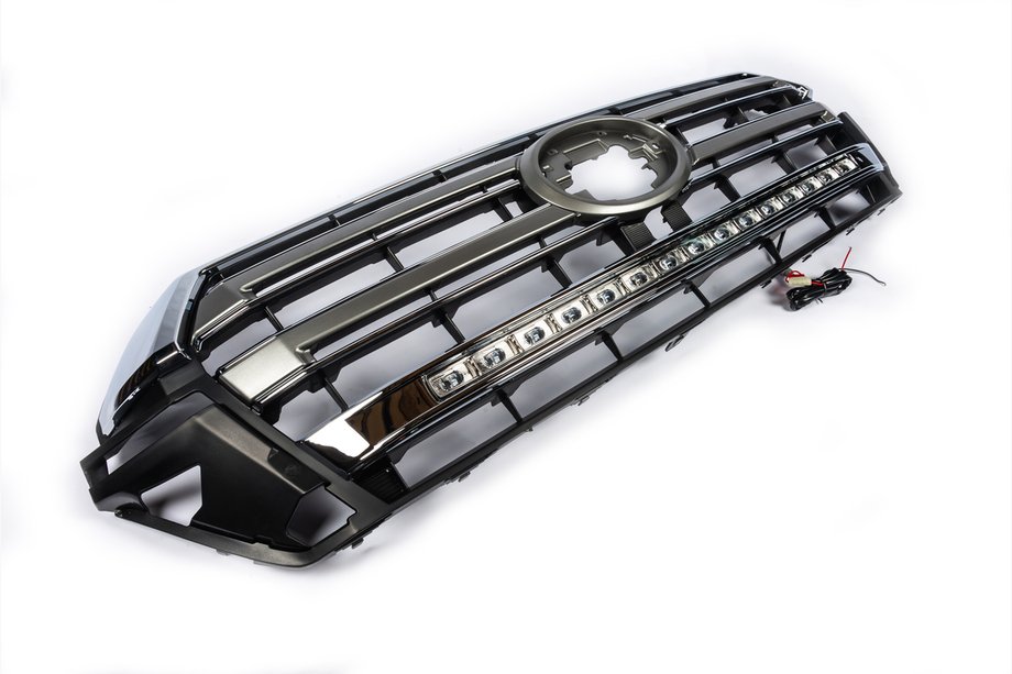 Toyota Land Cruiser 200 2007–2021 Frontgrill 2016-2021 (LED) Image