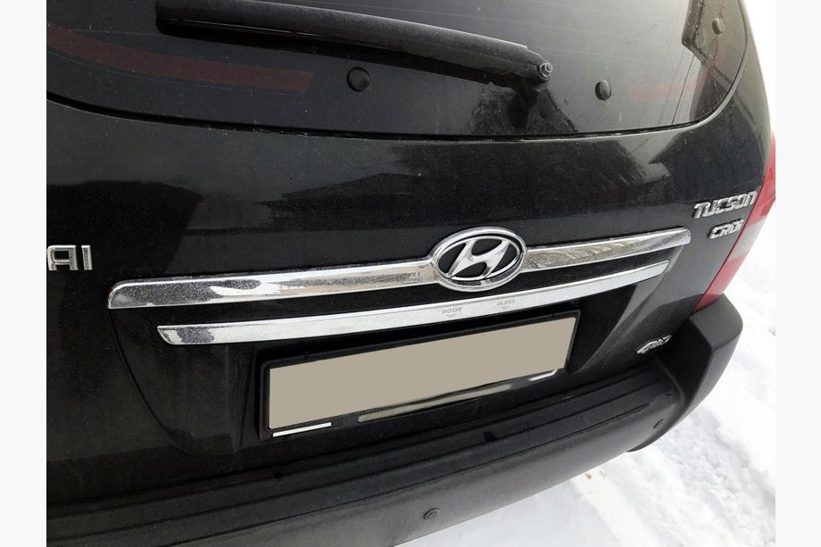 Hyundai Tucson JM 2004– Liste over nummerpladen (plast) Image