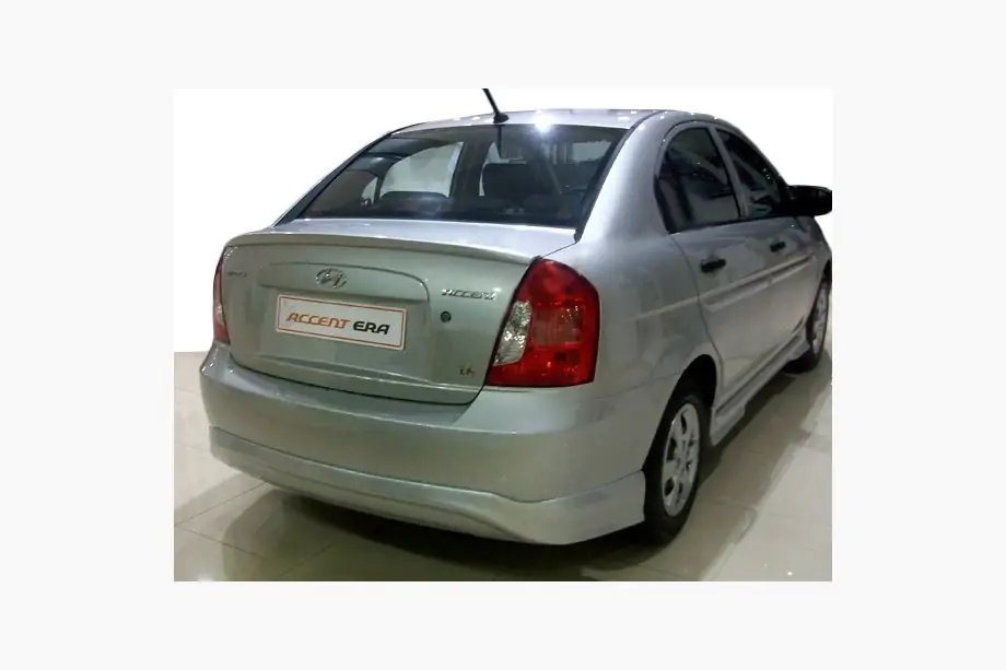Hyundai Accent 2006–2010 Bageste nederste diffuserindsats (til lakering) Image