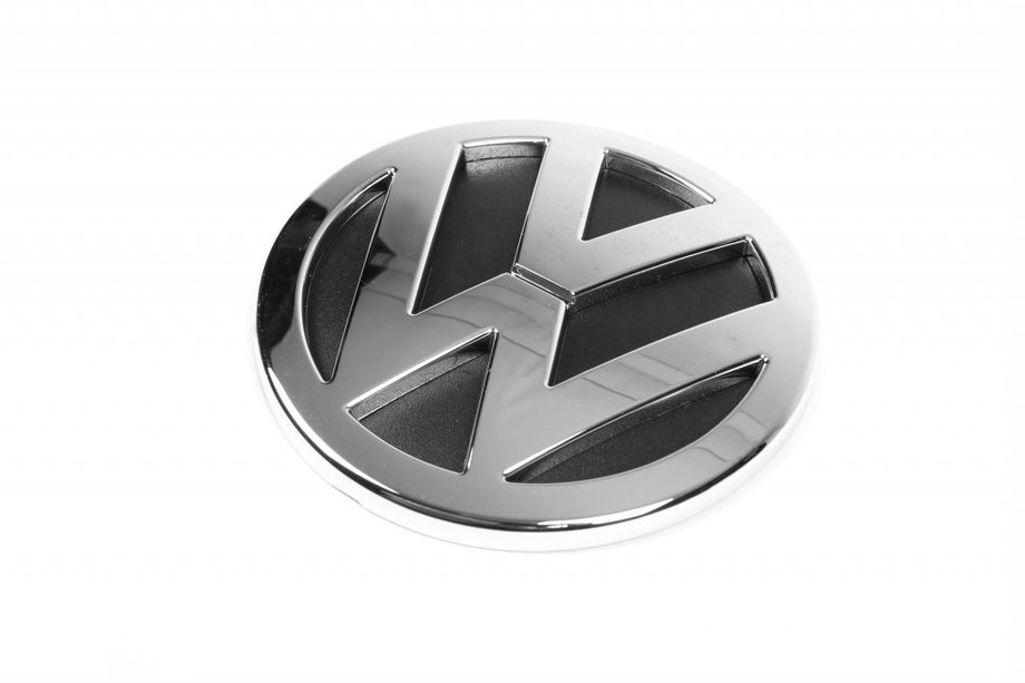Volkswagen Passat B5 1997–2005 Bageste emblem (2001-2005, som original) Image
