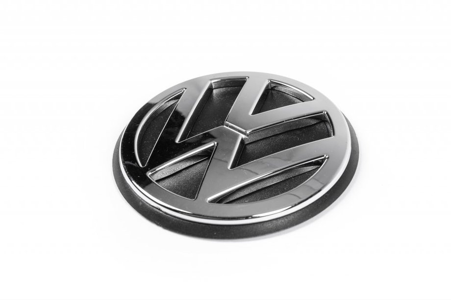 Volkswagen Passat B5 1997–2005 Bageste emblem (1997-2000, som original) Image