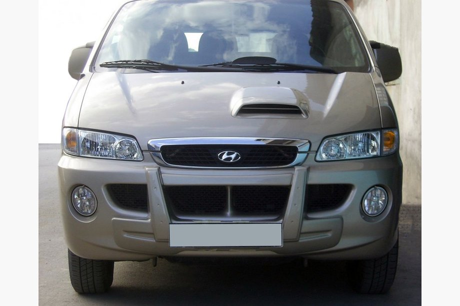 Hyundai H200, H1, Starex 1998–2007 Central frontspoilerlæbe (til lakering) Image