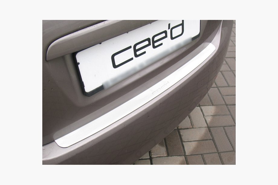 Kia Ceed 2007–2012 Bagkofangerbeskytter Nataniko (HB, rustfrit stål) Image