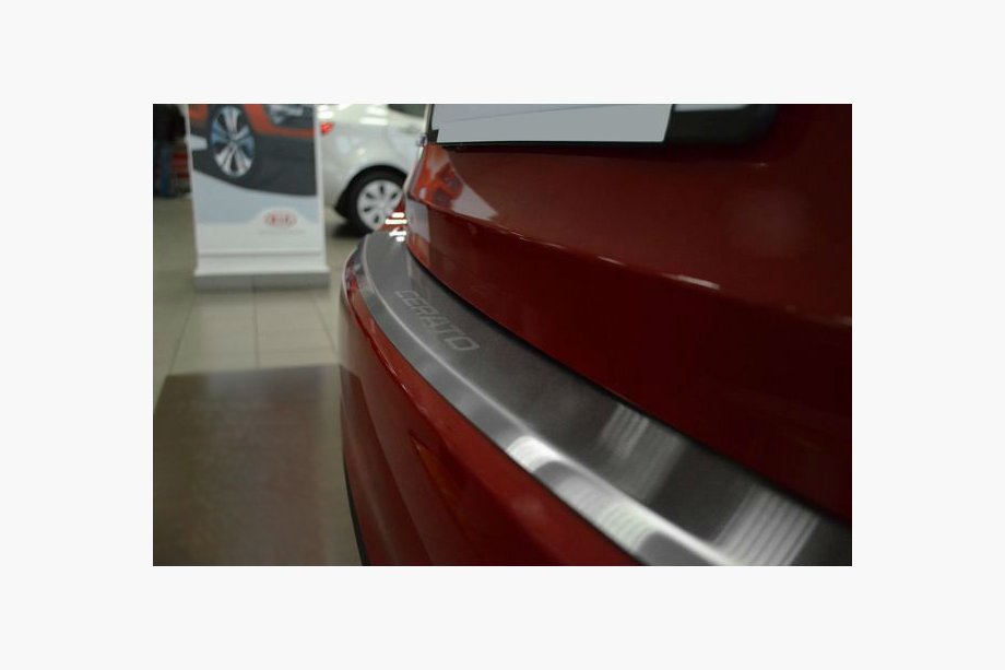 Kia Cerato 3 2013–2018 Bagkofangerbeskytter med ombuk Nataniko (rustfrit stål) Image