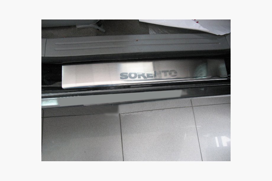Kia Sorento II XM 2009–2014 Nataniko Premium dørtrinslister i rustfrit stål (4 stk.) Image