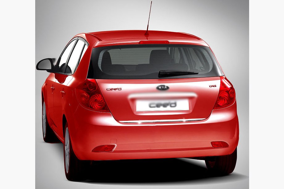Kia Ceed 2007–2012 Bagklapskantliste (HB, rustfrit stål) Image