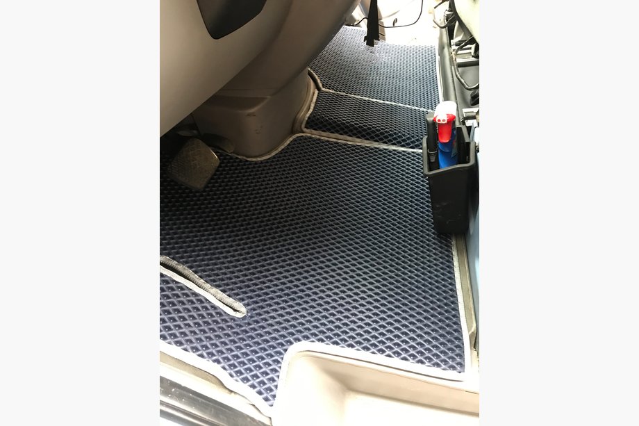 Volkswagen Crafter 2006–2016 EVA V1 bilmåtter (sorte) Image