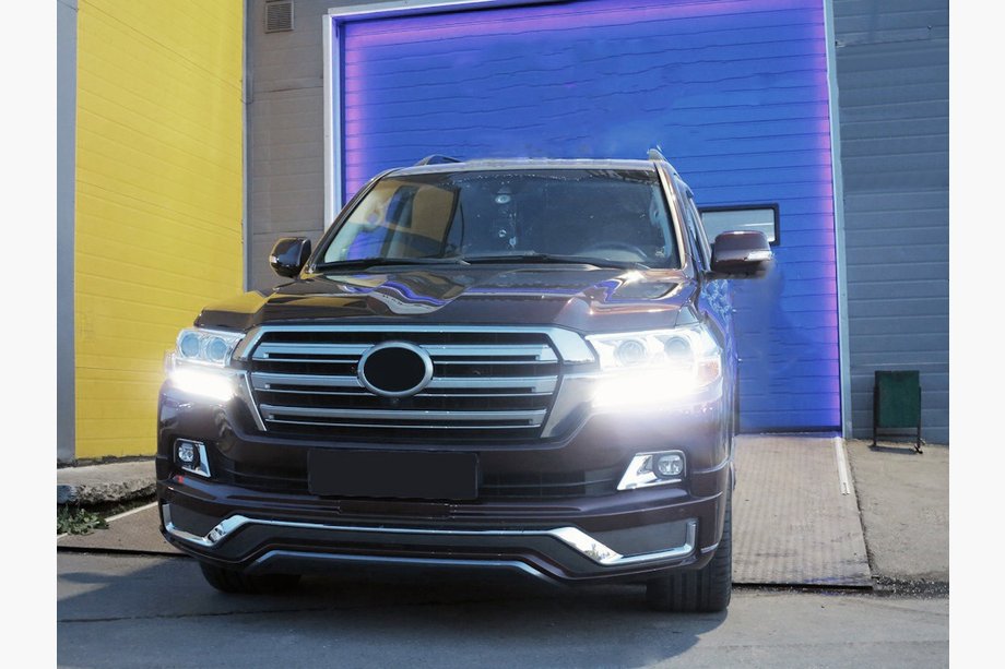 Toyota Land Cruiser 200 2007–2021 Bodykit-sæt 2016↗ (Modelista V3) Image