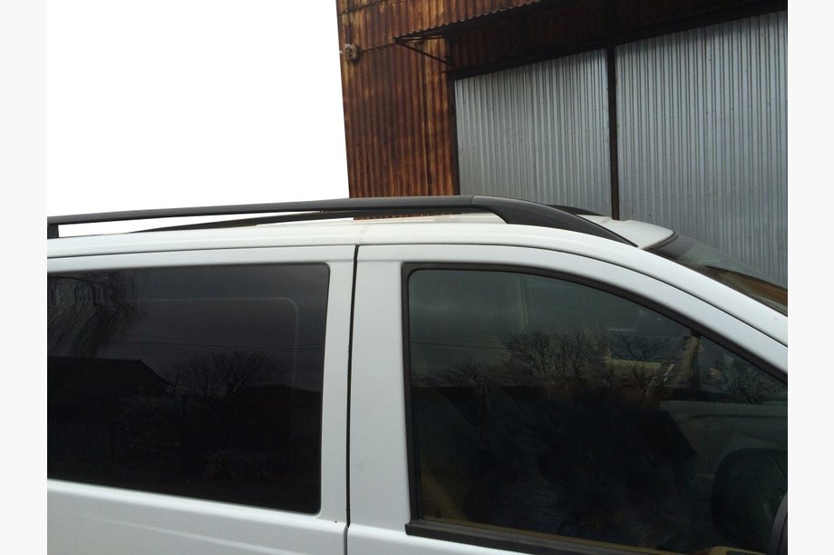 Mercedes Vito W639 2004–2014 Sorte tagrælinger CAN originalt design (metal fødder) Image