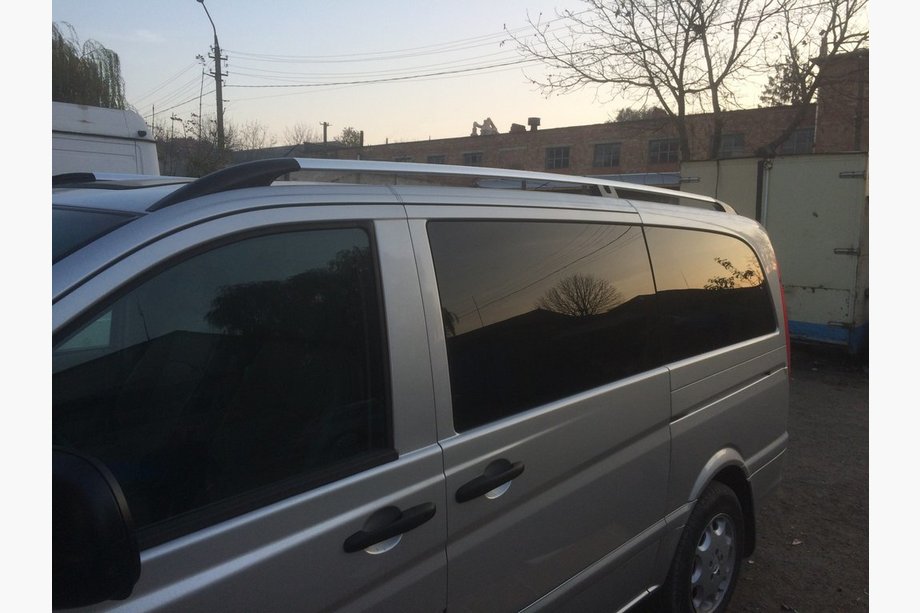 Mercedes Viano 2004–2014 Tagrælinger i krom CAN, originalt design (metalbeslag) Kort akselafstand (Short/Compact) Foto 3