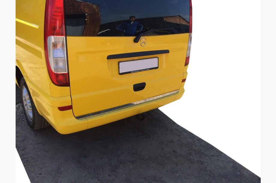Mercedes Viano 2004–2014 Kantliste til bagklap (rustfrit stål) Image