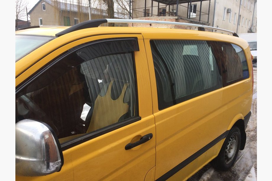 Mercedes Vito W639 2004–2014 Vindafvisere til sideruder (2 stk., DD, indstiksmontering) Foto 6