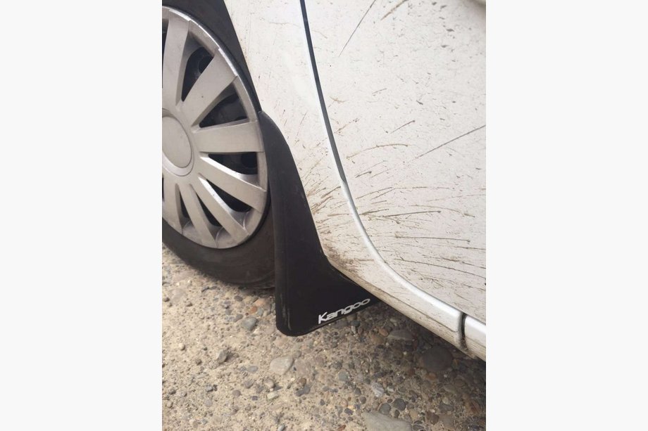 Renault Kangoo 2008–2020 Forreste stænklapper (Tyrkiet) (2 stk.) Foto 3