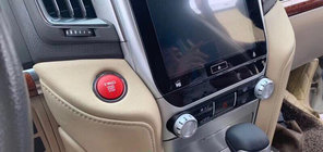 Toyota Land Cruiser 200 2007–2021 TRD-knap (2018-design) foto 1