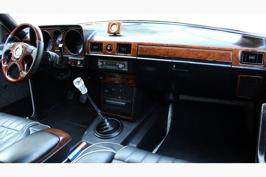 24-serie 1970–1992 Instrumentbordslister (Hartman) Aluminium Image
