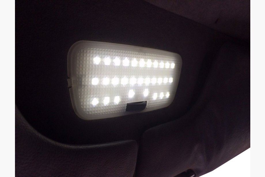 Mercedes Vito W638 1996–2003 NYHED!!! Ekstra kabinelys (loftlampe) Image