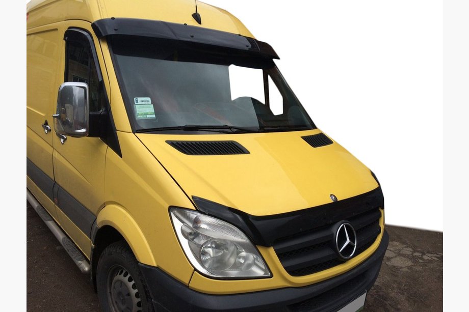 Mercedes Sprinter W906 2006–2018 Forrudevisir på ramme V1 (sort højglans, 5 mm) Image
