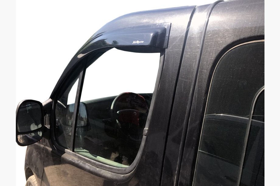 Renault Trafic 2001–2015 Vindafvisere til sideruder (2 stk., MyRacing) Image
