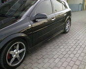 Opel Astra H 2004–2013 HB sideskørter (til lakering) foto 1