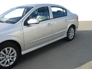 Opel Astra H 2004–2013 Sideskørter Sedan (til lakering) foto 1