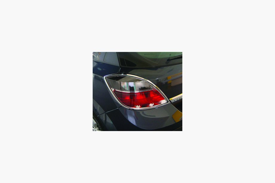 Opel Astra H 2004–2013 Kromramme til bremselygter (HB, 2 stk., plast) Image