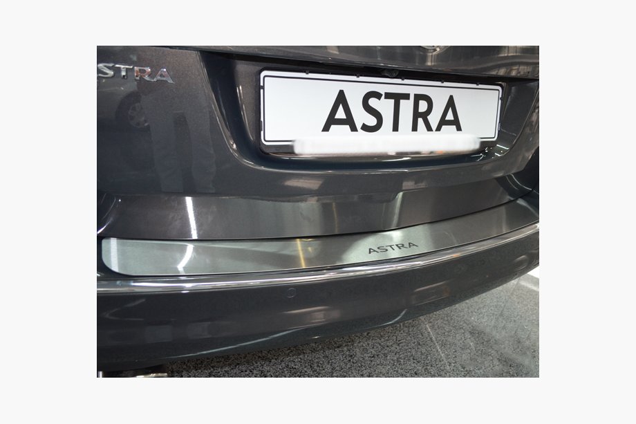 Opel Astra J 2009–2015 Bagkofangerbeskytter Nathanika (rustfrit stål) Image