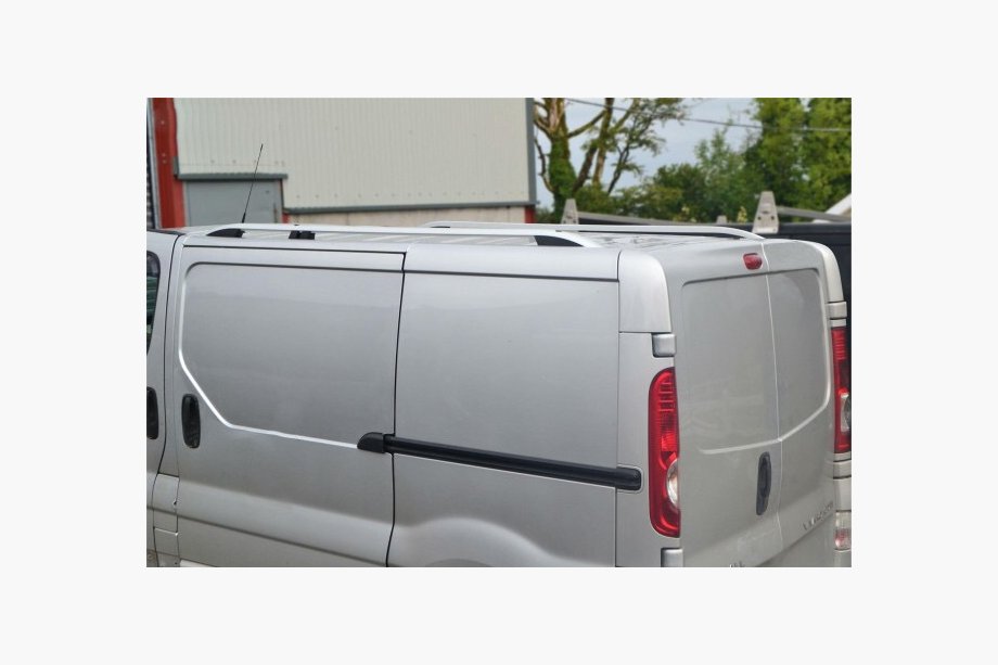 Opel Vivaro 2001–2015 Skyport tagræling (grå) Kort akselafstand Foto 4