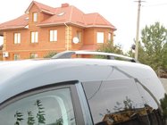 Volkswagen Caddy 2010–2015 Krom tagrælinger foto 2