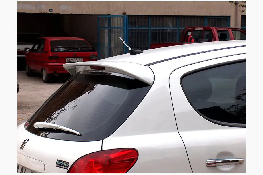 Peugeot 207 2006–2014 Meliset spoiler (til lakering) Image
