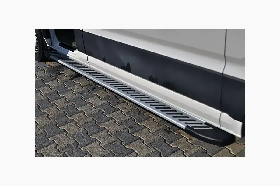 Man TGE 2017– Sidestrin Line (2 stk., aluminium) Image