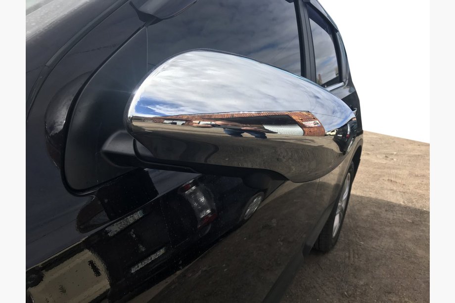Nissan Qashqai 2007–2010 Krom spejlkapper (2 stk., plast) Image