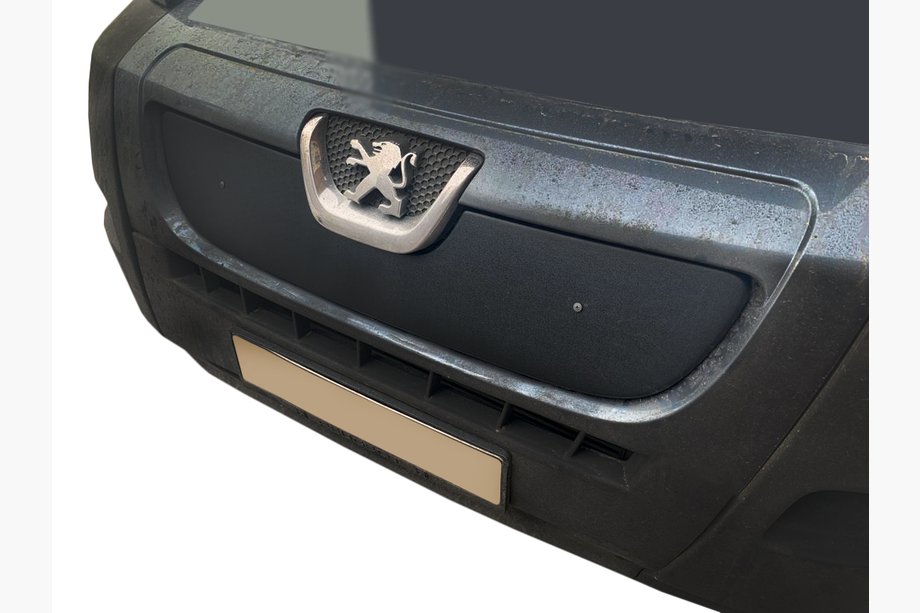 Peugeot Boxer 2006–2025 Vintergitter (2006-2014) Mat Image