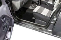 Renault Clio III 2005–2012 OmsaLine dørtrinslister (2 stk., rustfrit stål) foto 1