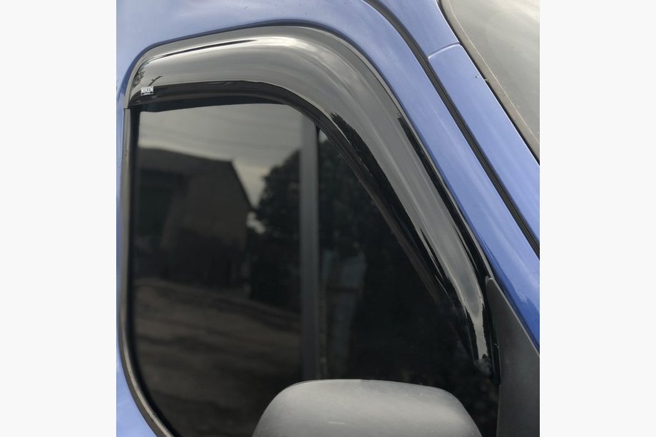 Nissan NV400 2010–2024 Vindafvisere (2 stk., Niken) Image