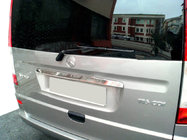 Mercedes Viano 2004–2014 Rustfri stål pynteliste over nummerpladen (bagklap) Carmos - Tyrkisk stål foto 1