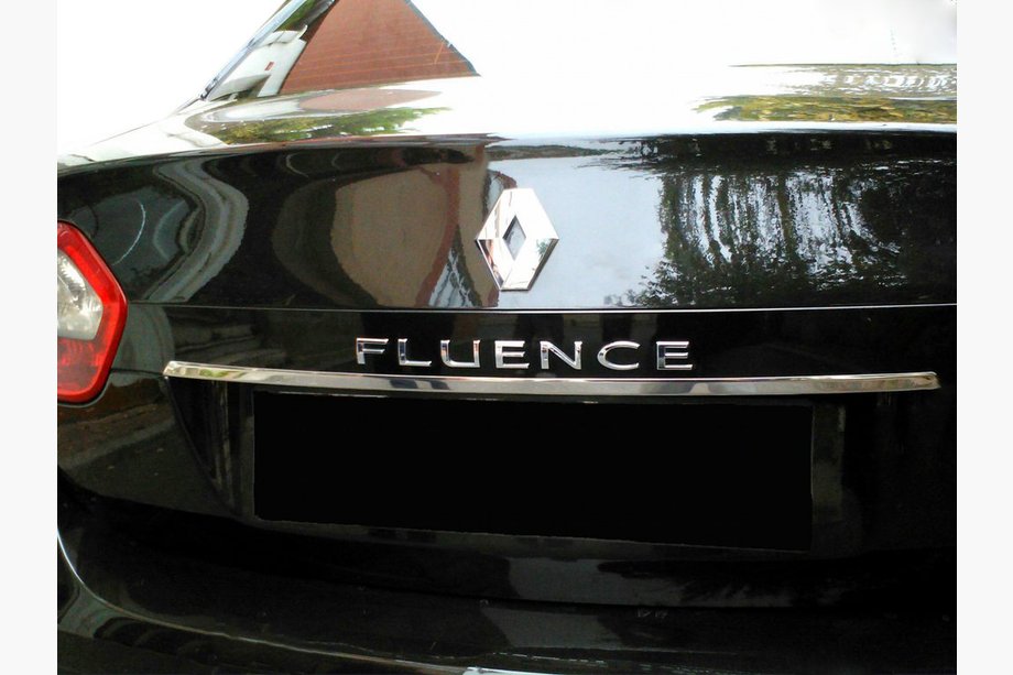 Renault Fluence 2009–2016 Liste over nummerpladen (rustfrit stål) Image