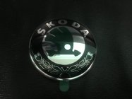 Skoda Fabia 2000–2007 Originalt emblem (79 mm) Original foto 1