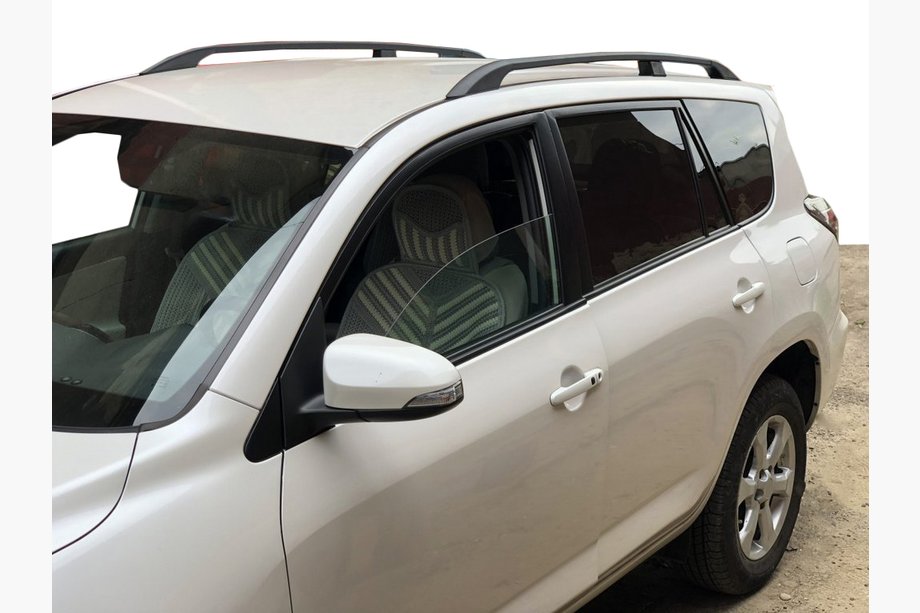 Toyota Rav 4 2006–2013 Sorte tyrkiske tagrælinger Lang akselafstand, metalfødder Image