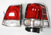 Toyota Land Cruiser 200 2007–2021 Krom baglygterammer (2008-2012, 4 dele, plast) foto 1