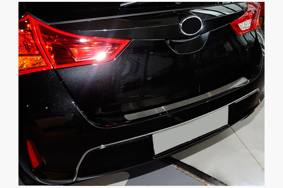 Toyota Auris 2012–2018 Bagkofangerbeskytter bag Nataniko (HB, rustfrit stål) Image