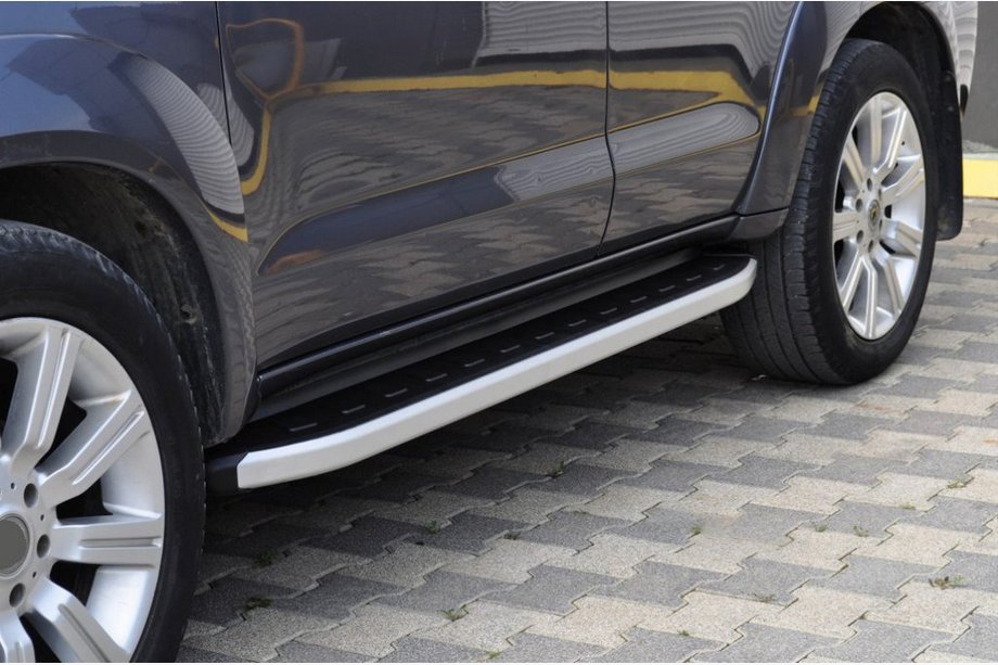 Toyota Fortuner 2006–2015 Fullmond sidetrin (2 stk., alu) Image