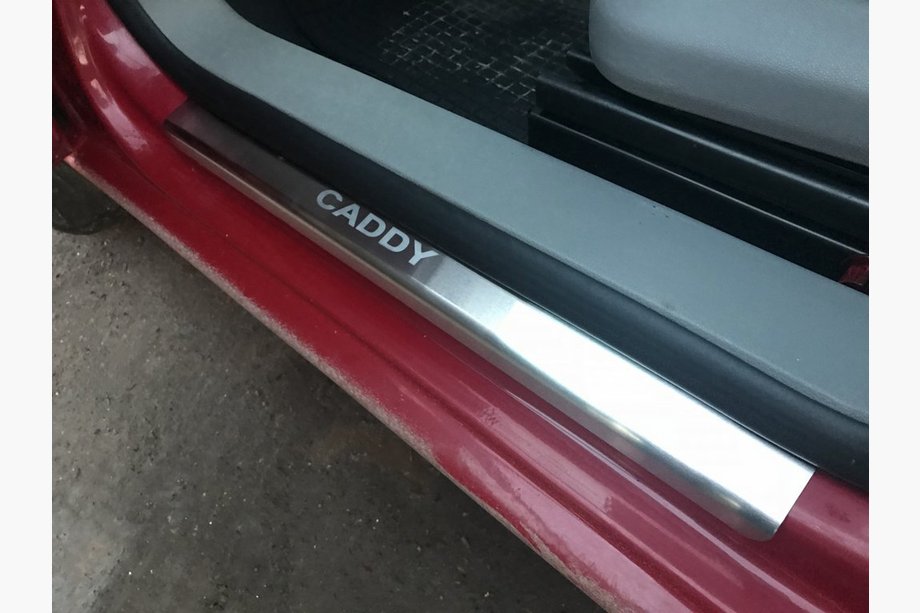 Volkswagen Caddy 2010–2015 Natanika Standard dørtrinslister (4 stk., rustfrit stål) Image