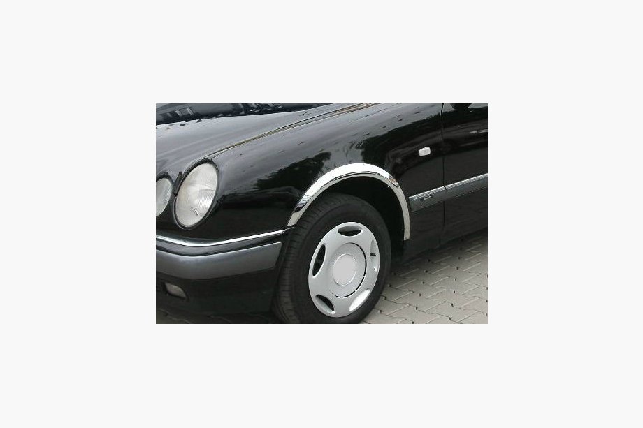 Mercedes E-class W210 1995–2002 Skærmkantlister (4 stk., rustfrit stål) Image