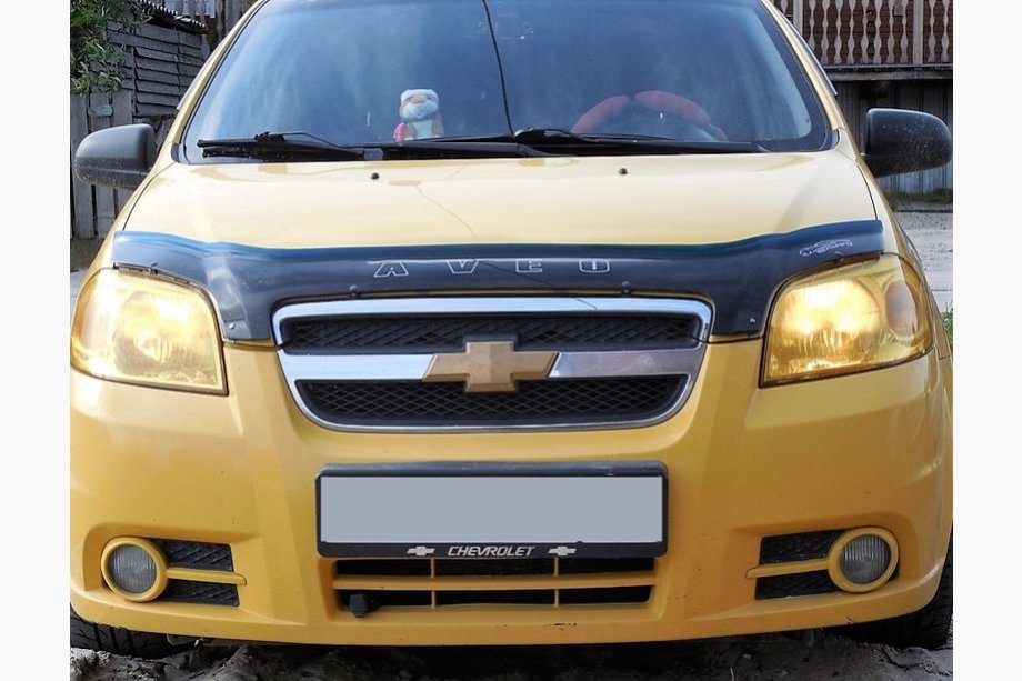 Chevrolet Aveo T250 2005–2011 Motorhjelmsdeflektor SD (VIP) Image