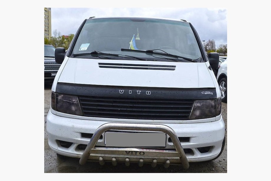 Mercedes Vito W638 1996–2003 Motorhjelmsdeflektor (VIP) Image