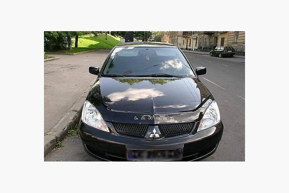 Mitsubishi Lancer 9 2004–2008 Motorhjelmsdeflektor (VIP) Image