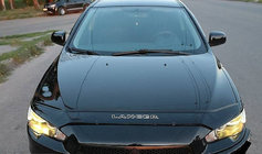 Mitsubishi Lancer X 2008– Motorhjelmsdeflektor (VIP) foto 1