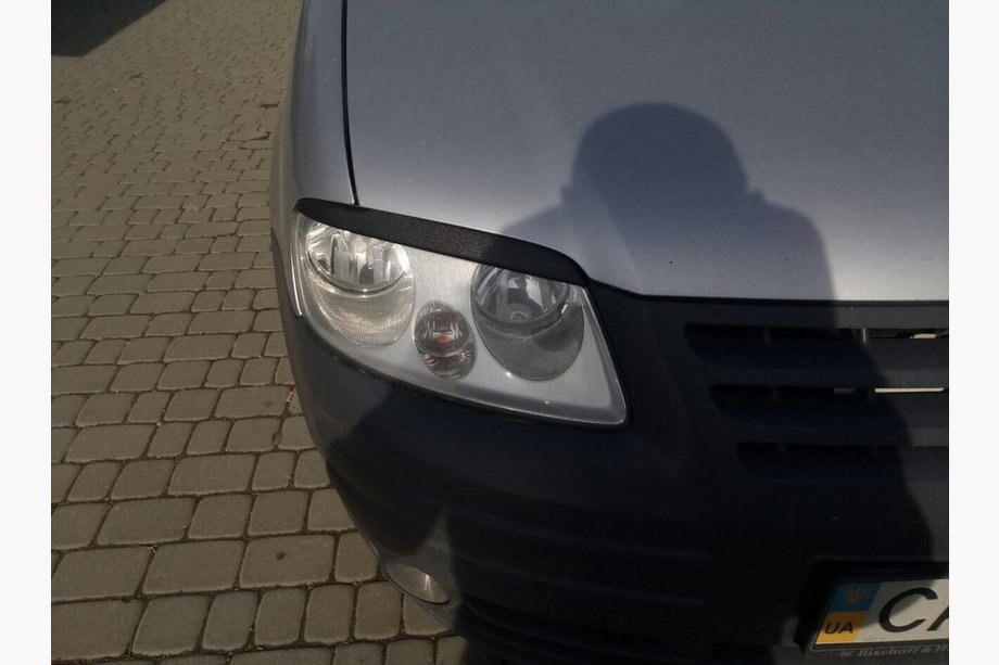 Volkswagen Caddy 2004–2010 Øjenlåg til forlygter (sort) Foto 8